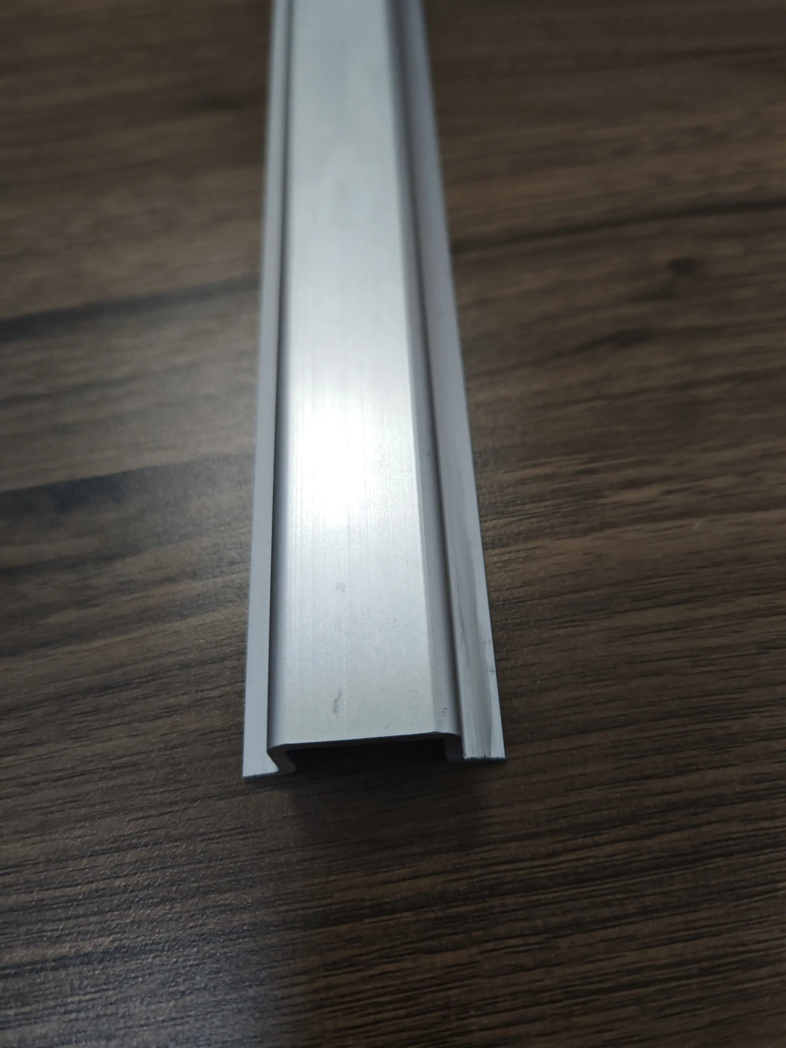 TS 35X152